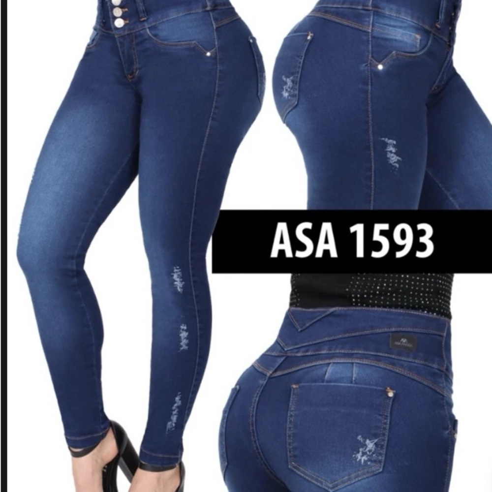 Authentic Columbian Blue High Rise Skinny Jeans with Buttlift